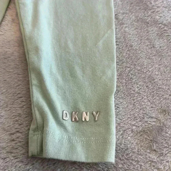 DKNY - leggings. Size 12  months - Picture 3 of 4